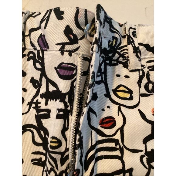 Adidas X Fiorucci Collaboration Abstract Jean Shorts Sz S Faces - Picture 5 of 8